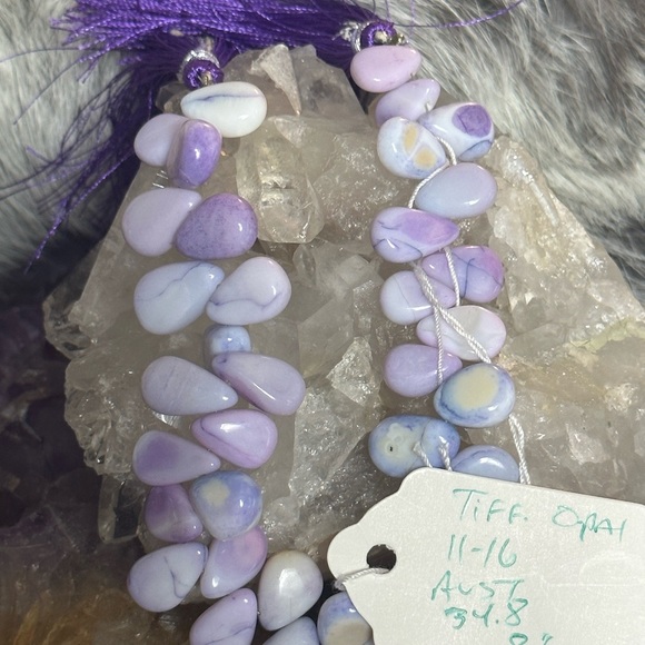 Genuine Tiffany opal gemstones loose beads on string tassel - Picture 3 of 3